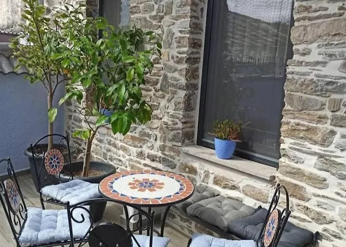 Theokleia_guest House